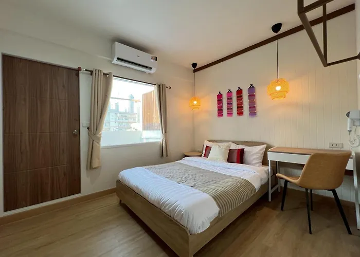 Auberge de jeunesse Ease At Sathorn And Coworking Space Bangkok