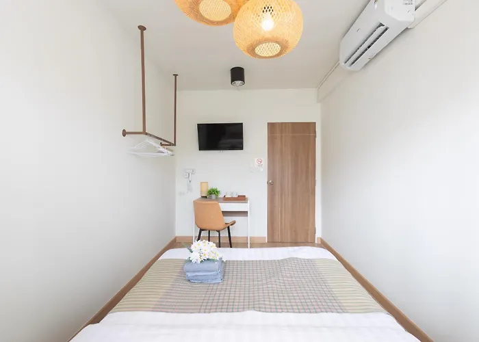 Auberge de jeunesse Ease At Sathorn And Coworking Space
