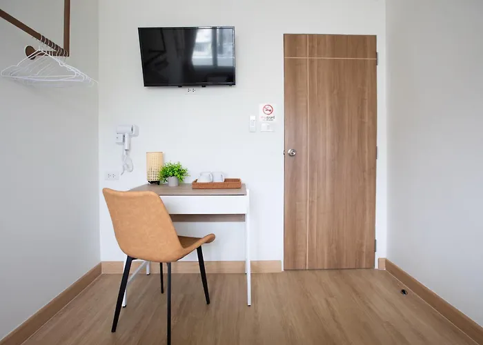 Ease At Sathorn And Coworking Space Auberge de jeunesse