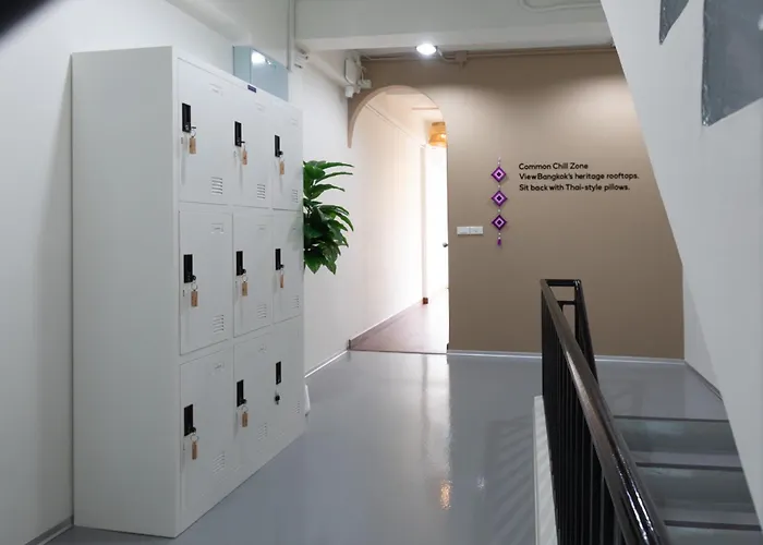 Auberge de jeunesse Ease At Sathorn And Coworking Space