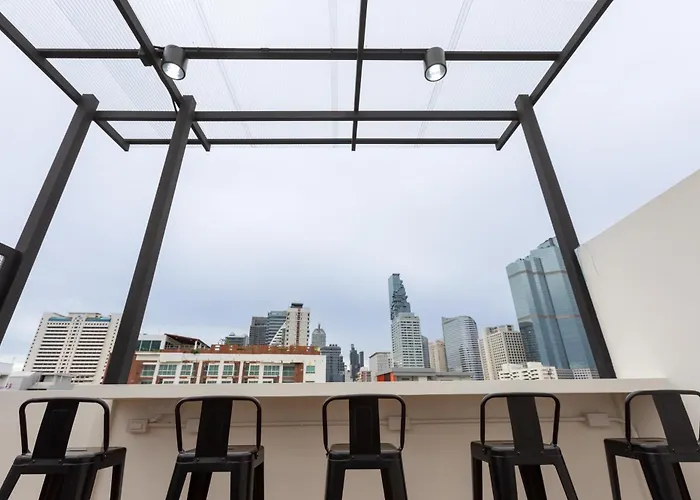 Ease At Sathorn And Coworking Space * Bangkok