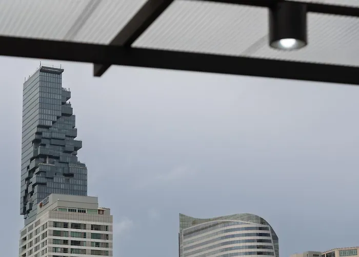 Ease At Sathorn And Coworking Space